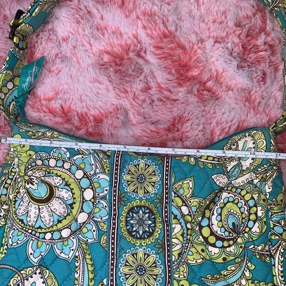 ‼️SOLD‼️ NWOT Vera Bradley On The Go Crossbody Peacock Retired Bag - Picture 11 of 12